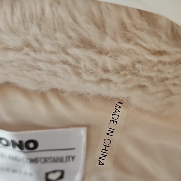 Ci Sono Bone Tan Color Button Up Furry Fur Womens Coat - 2X - Picture 10 of 15